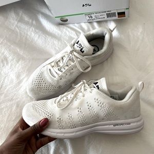 White APL Techloom Pro